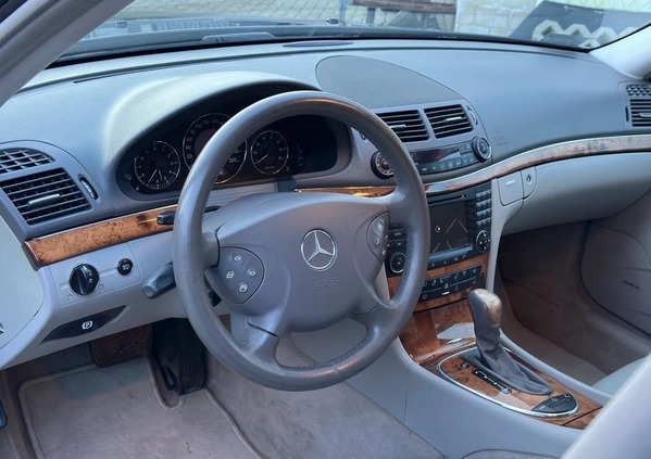 Mercedes-Benz Klasa E cena 29900 przebieg: 334000, rok produkcji 2004 z Halinów małe 92